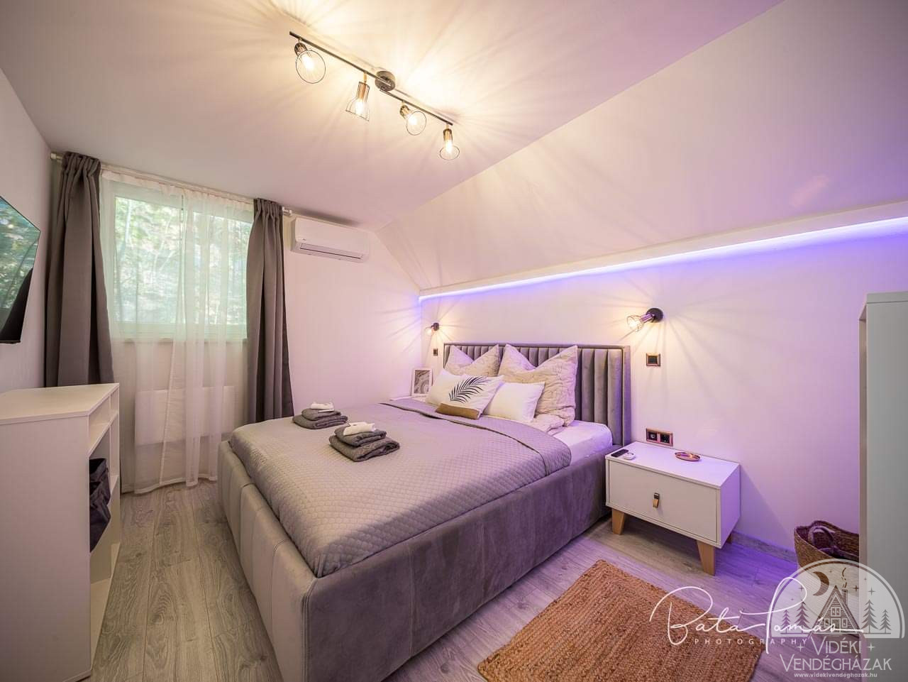 received_476094541129593-1