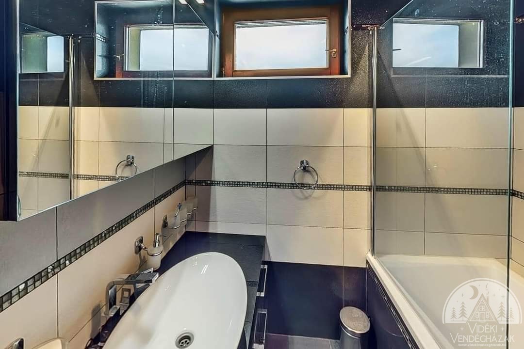 FB_IMG_1651086204493