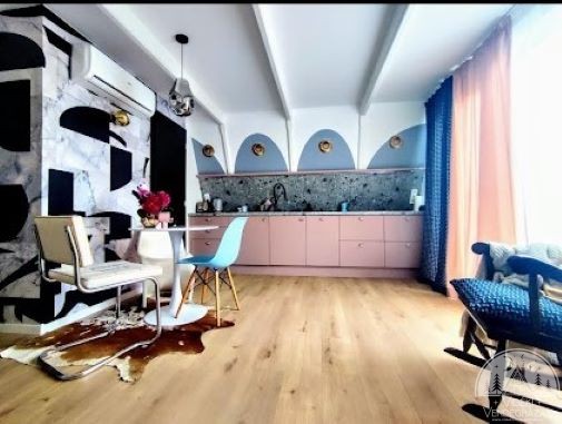 Screenshot_2024-03-04-22-19-32-978_com.google.android.apps_.photos