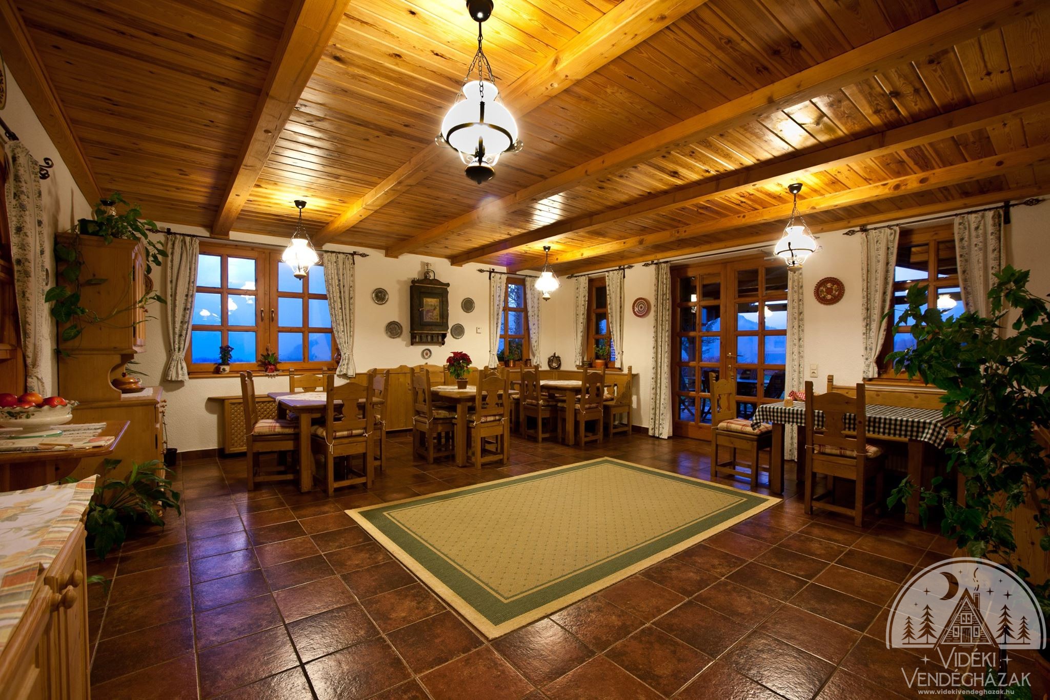 10257458_908881312485738_2066556326601477737_o